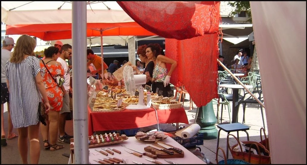 Le marché de la Haute Ville